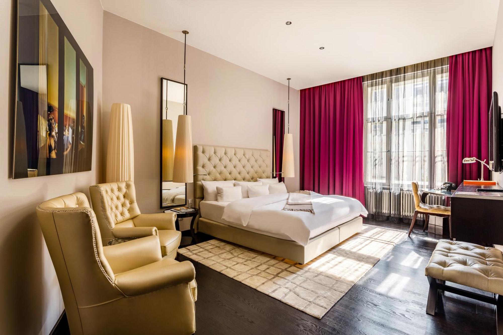 Grand Deluxe Room,1629913263:JPEG